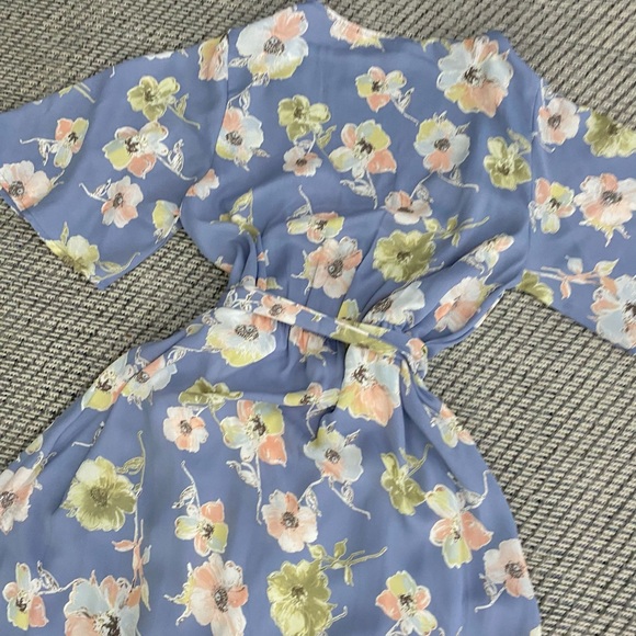 Modest light blue midi dress - Picture 4 of 7